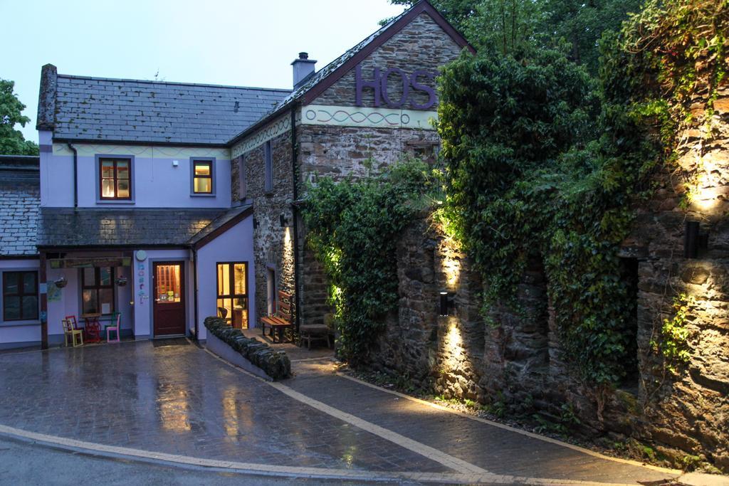 Moville Boutique Hostel & Apartments Dış mekan fotoğraf