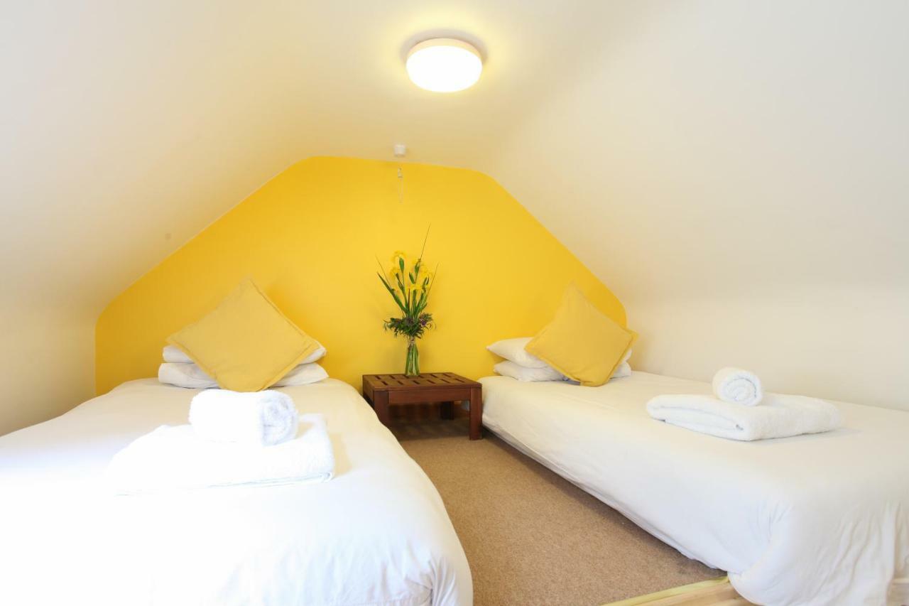 Moville Boutique Hostel & Apartments Dış mekan fotoğraf