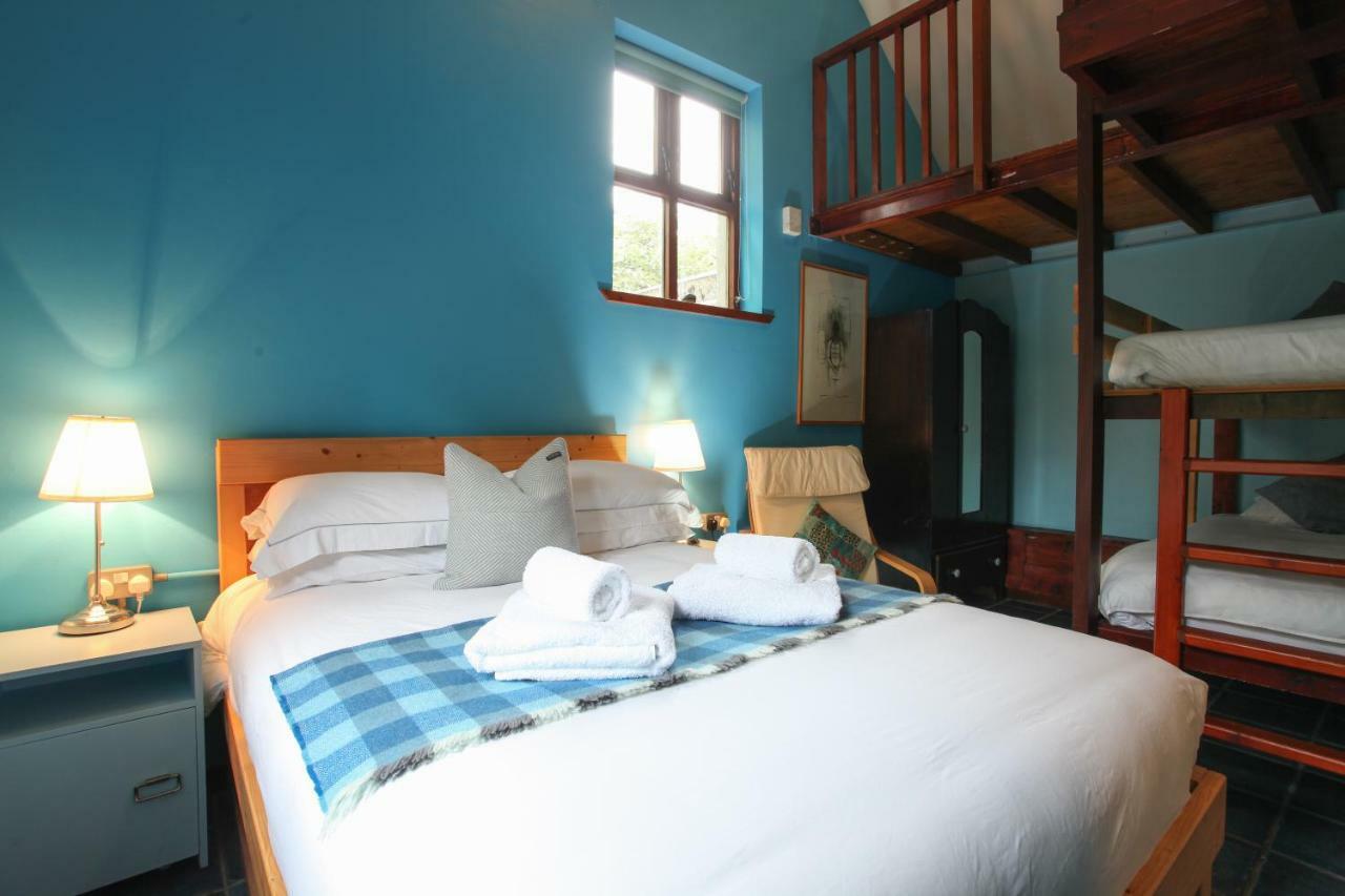 Moville Boutique Hostel & Apartments Dış mekan fotoğraf